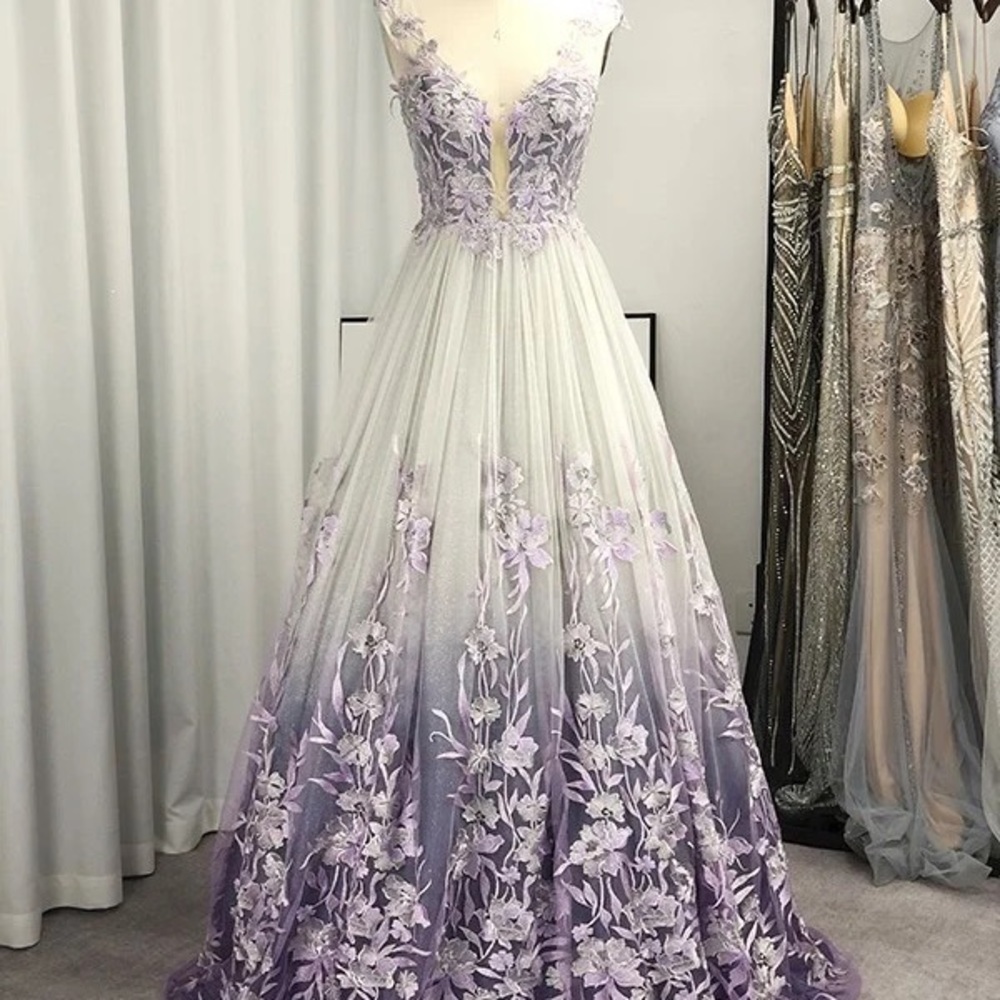 Princess prom dress. BRAND NEW. Ombré purple silver dress with floral lace